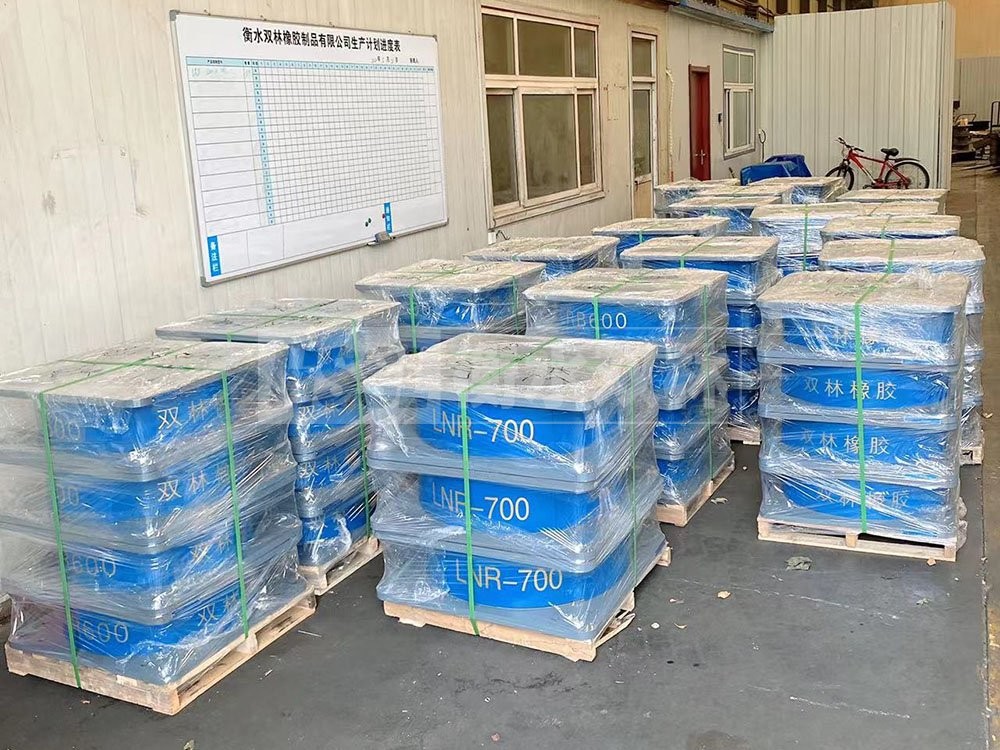 HDR D1400-Ⅱ隔震支座 建筑高阻尼隔震支座廠(chǎng)家 隔震減振支座